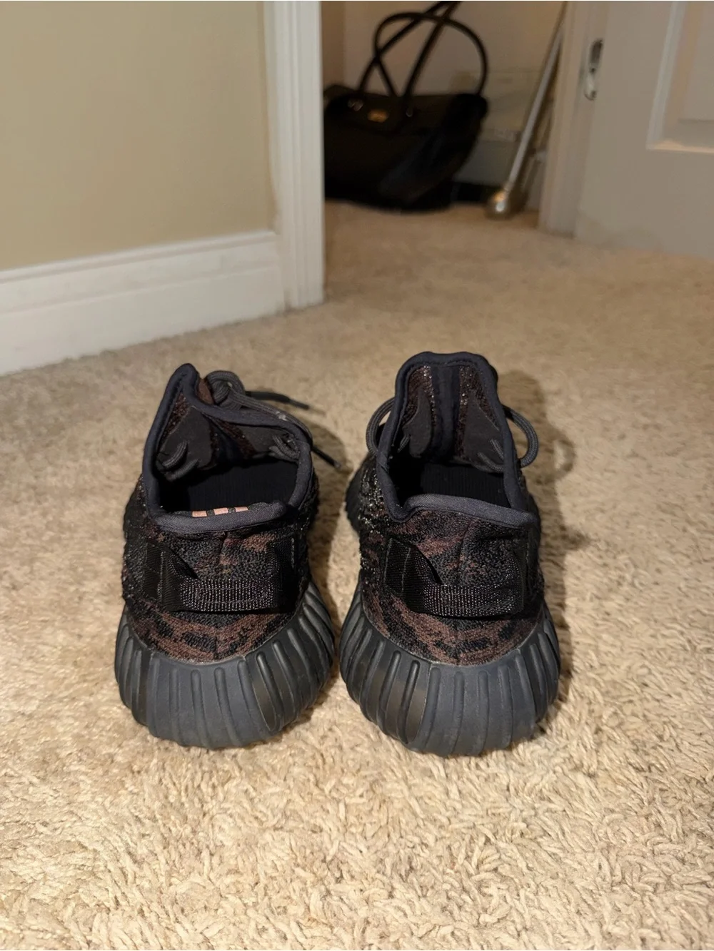 Yeezy Boost 350 V2’ MX Rock